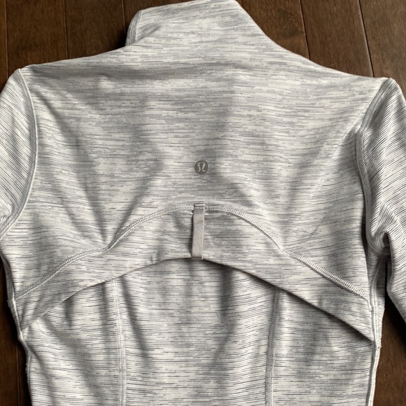 Lululemon Define Jacket - Picture 3 of 7